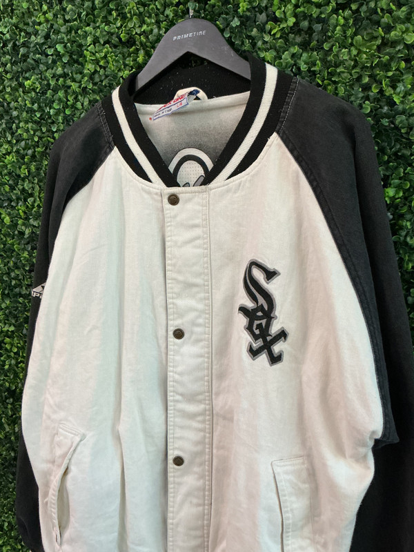 VINTAGE CHICAGO WHITE SOX APEX JACKET