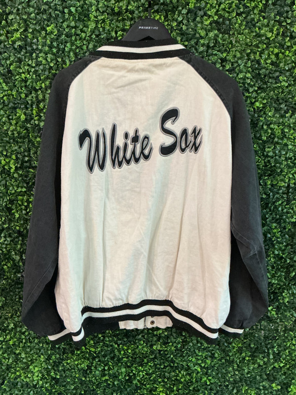 VINTAGE CHICAGO WHITE SOX APEX JACKET
