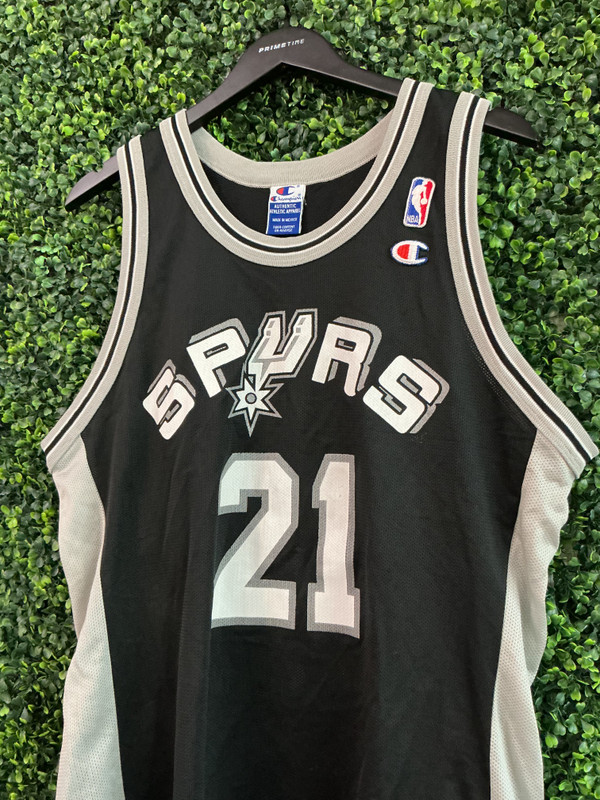 VINTAGE TIM DUNCAN SAN ANTONIO SPURS AWAY CHAMPION JERSEY