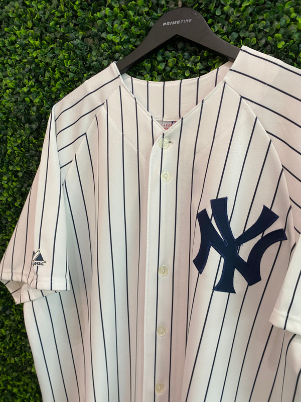 derek jeter pinstripe jersey