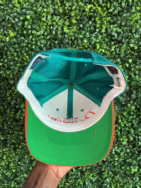 VINTAGE MIAMI DOLPHINS SPORTS SPECIALTIES SCRIPT TWILL SNAPBACK
