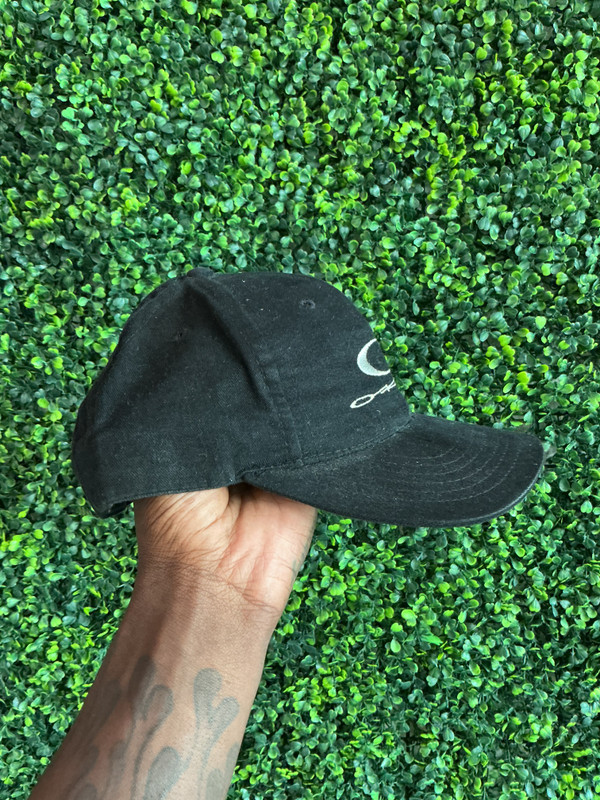 VINTAGE OAKLEY SOFTWARE SUEDE CAP