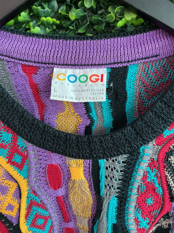 VINTAGE COOGI MULTI BLACK/YELLOW/RED SWEATER