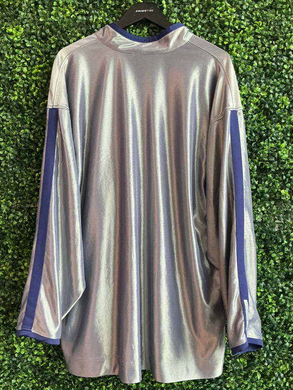 VINTAGE JORDAN BRAND IRIDESCENT SILVER QUARTER ZIP PULLOVER