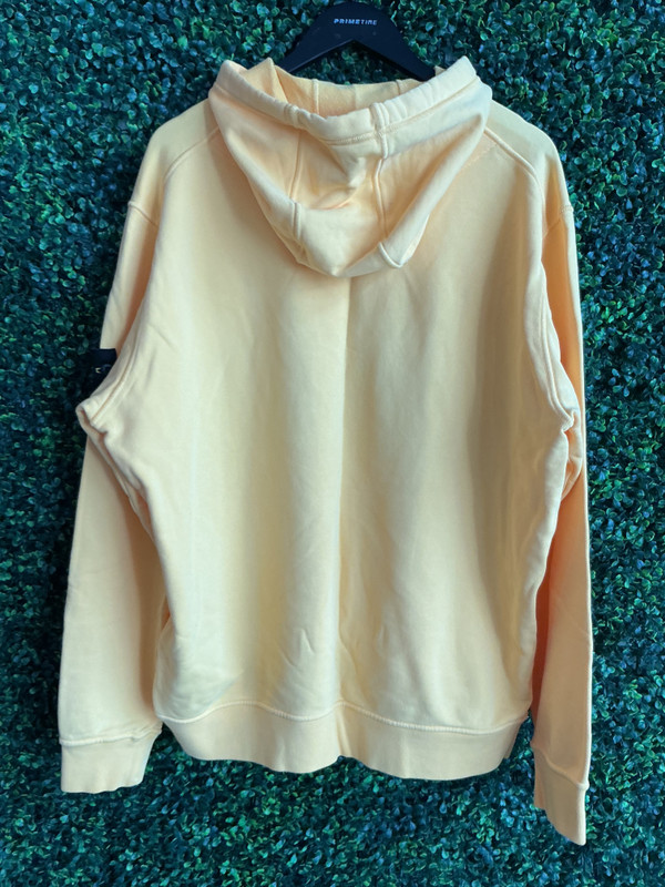 STONE ISLAND YELLOW HOODED SWEATSHIRT
