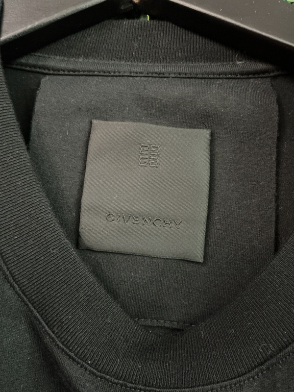 GIVENCHY BLK TEE