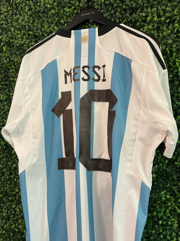 LIONEL MESSI 2022 ARGENTINA ADIDAS KIT