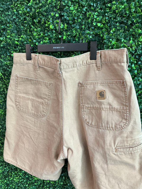 VINTAGE CARHARTT KHAKI SHORTS
