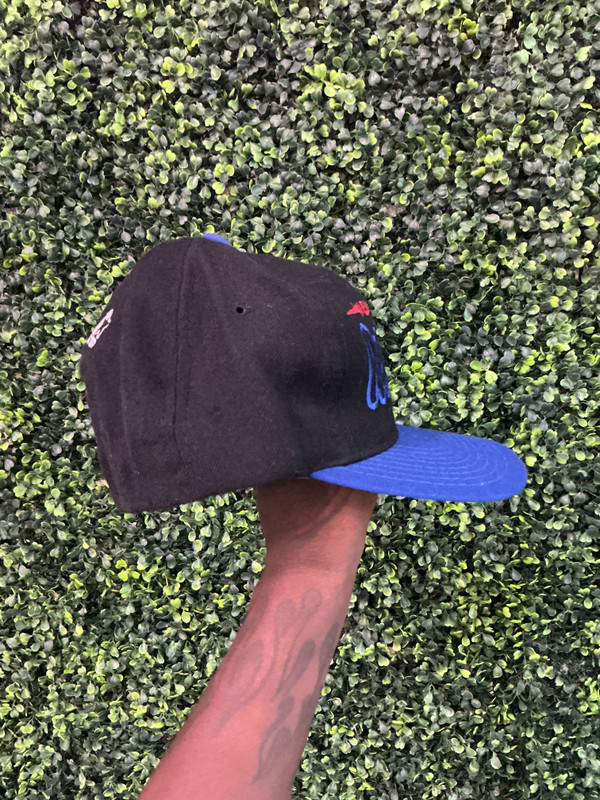 VINTAGE NEW YORK RANGERS GRAFFITI LOGO STARTER SNAPBACK