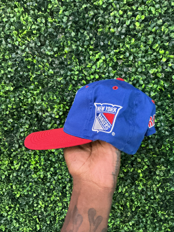 VTG NY RANGERS G CAP SNAPBACK