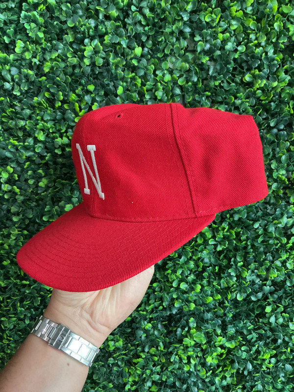 VINTAGE NEBRASKA CORNHUSKERS NEW ERA SNAPBACK