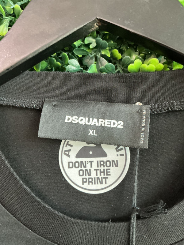 BRAND NEW DSQUARED TEE