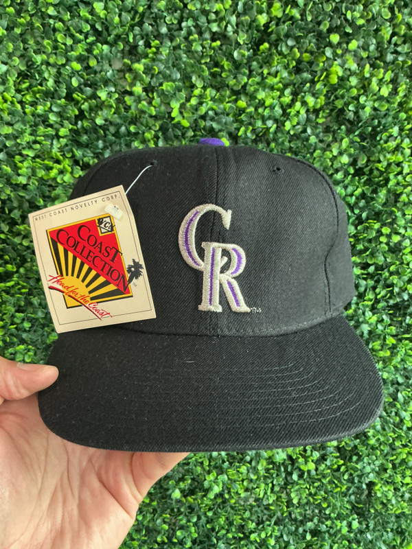 VINTAGE DEADSTOCK COLORADO ROCKIES NEW ERA SNAPBACK