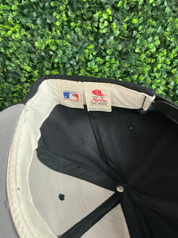 VINTAGE DEADSTOCK COLORADO ROCKIES NEW ERA SNAPBACK