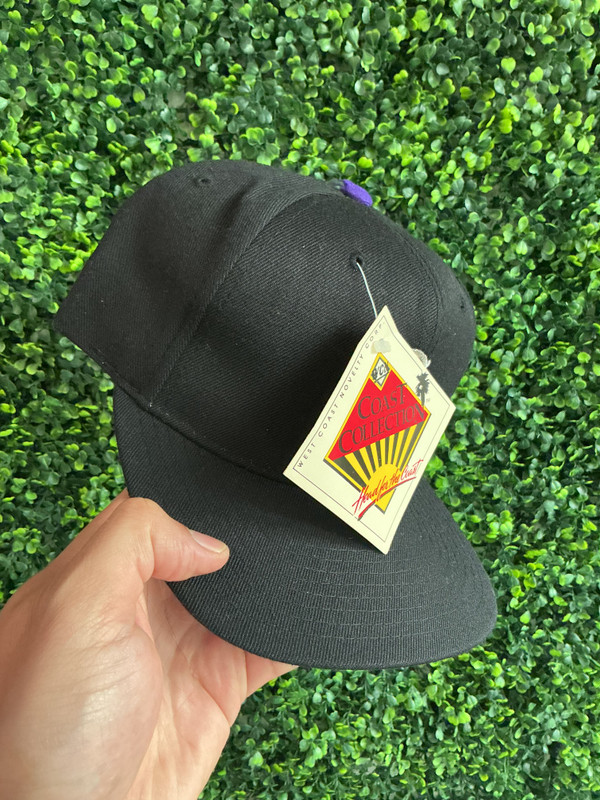 VINTAGE DEADSTOCK COLORADO ROCKIES NEW ERA SNAPBACK