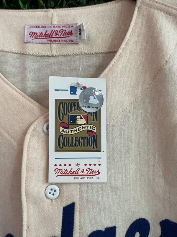 BRAND NEW JACKIE ROBINSON BROOKLYN DODGERS MITCHELL & NESS JERSEY