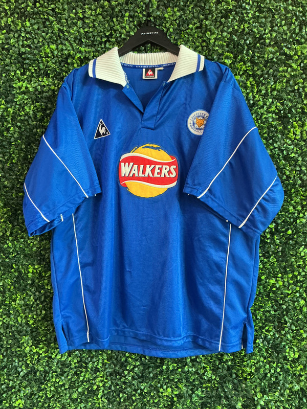 VINTAGE LEICESTER CITY 2000/01 LE COQ SPORTIF KIT