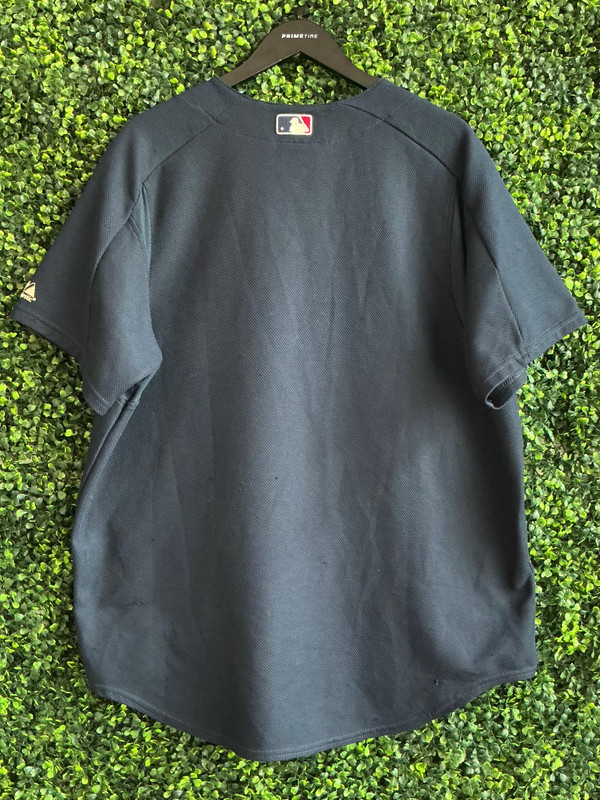 VINTAGE NEW YORK YANKEES BLUE MAJESTIC JERSEY