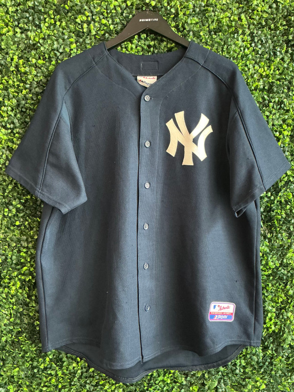 VINTAGE NEW YORK YANKEES BLUE MAJESTIC JERSEY