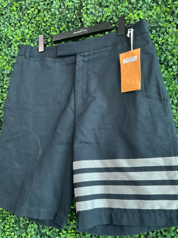 THOM BROWNE BLUE SHORTS