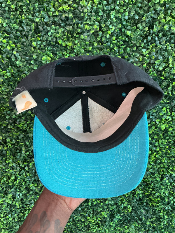 VINTAGE MIAMI DOLPHINS AJD SNAPBACK