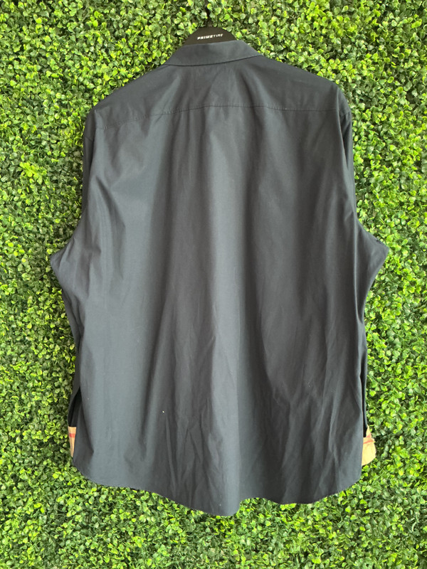 BURBERRY BLUE BUTTON UP
