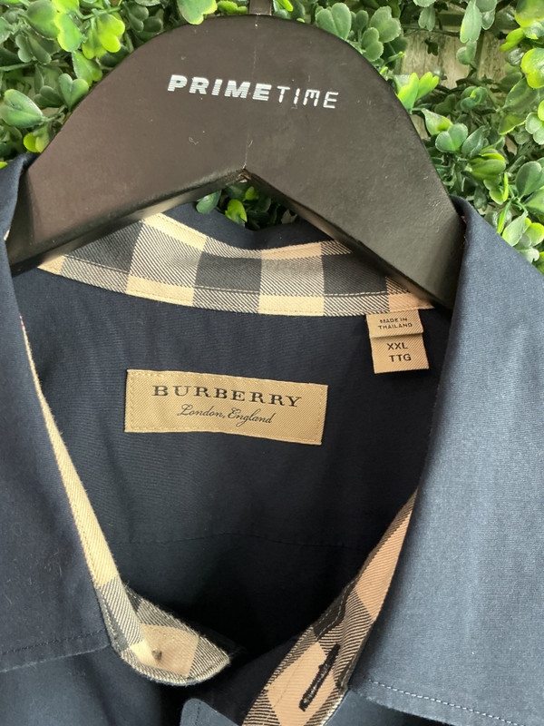 BURBERRY BLUE BUTTON UP