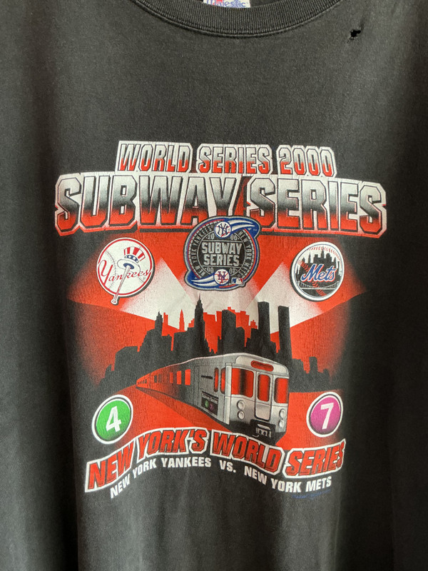 VINTAGE 2000 NY WORLD SERIES SUBWAY SERIES TEE
