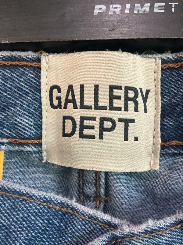 GALLERY DEPT DISTRESSED INDIANA FLARED JEANS