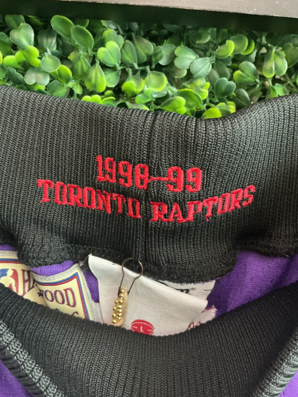 TORONTO RAPTORS MITCHELL & NESS X JUST DON SHORTS