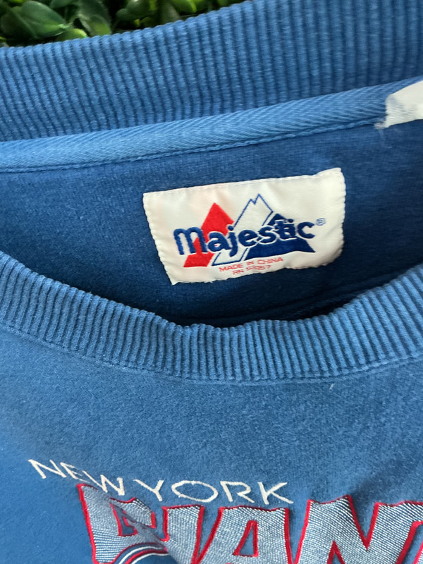 VINTAGE NY GIANTS MAJESTIC CREWNECK