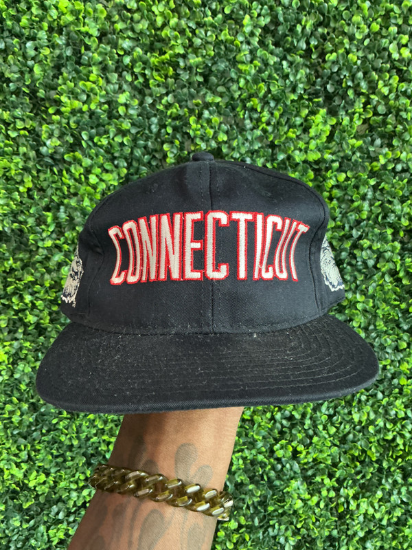 VINTAGE CONNECTICUT HEADWAY SNAPBACK