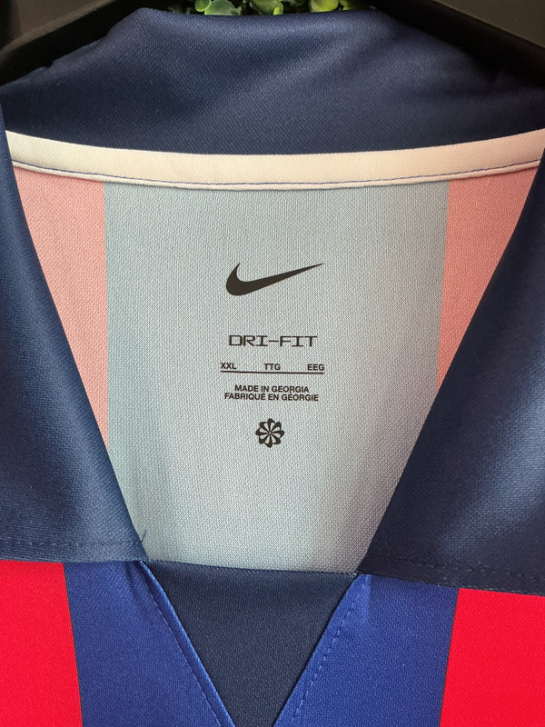 BRAND NEW BARCELONA x OLIVIA RODRIGO NIKE KIT
