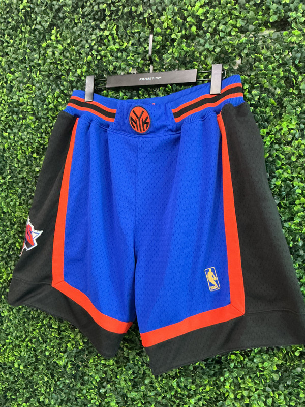 NEW YORK KNICKS 1996-97 MITCHELL & NESS