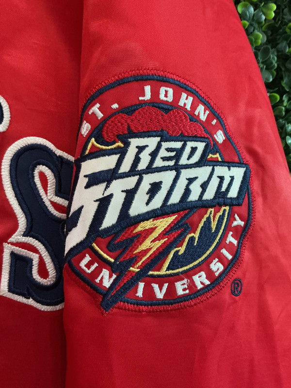 ST JOHN'S RED STORM STARTER COLLEGE VAULT SATIN BUTTON JACKET