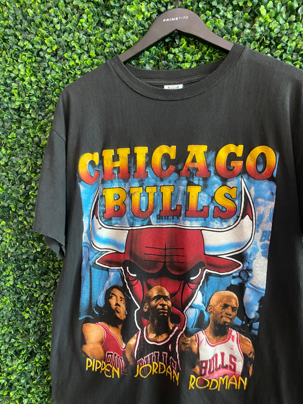 VINTAGE CHICAGO BULLS 1996 CHAMPS TEE