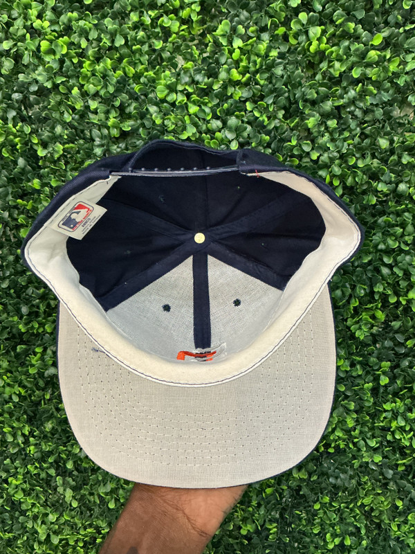 VINTAGE SAN DIEGO PADRES ANNCO SNAPBACK