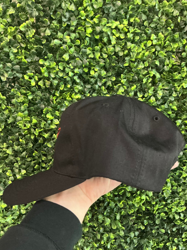 VINTAGE BALTIMORE ORIOLES BLACK SNAPBACK
