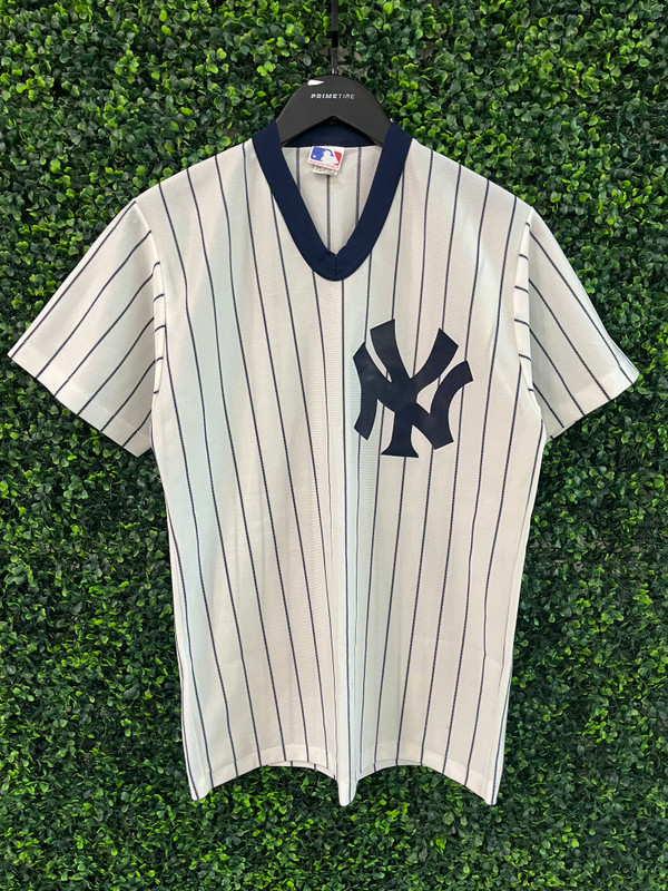 VINTAGE NEW YORK YANKEES PRO-KNIT JERSEY