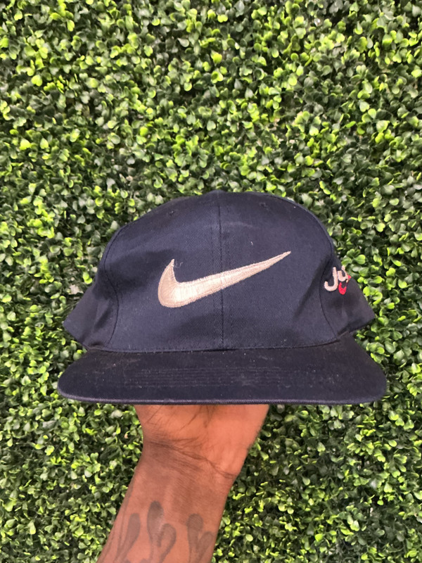 CUSTOM VINTAGE NIKE SWOOSH SNAPBACK