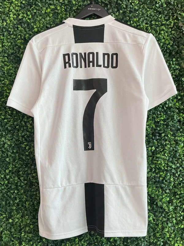 CRISTIANO RONALDO 2018/19 JUVENTUS ADIDAS KIT
