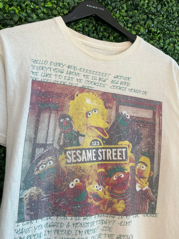 VINTAGE SESAME STREET TEE