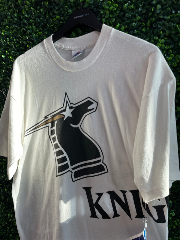 DEADSTOCK VINTAGE NEW YORK KNIGHTS APEX ONE TEE