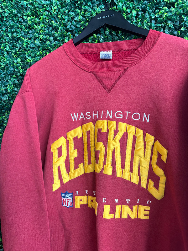 VINTAGE WASHINGTON REDSKINS RUSSELL ATHLETIC PRO LINE CREWNECK