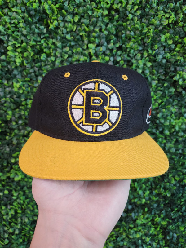 VINTAGE BOSTON BRUINS NHL 2 TONE SNAPBACK
