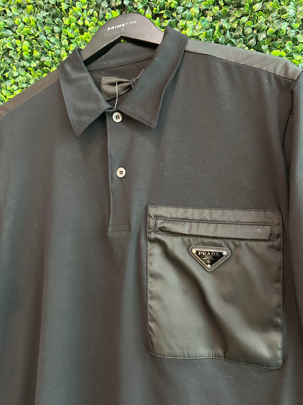 PRADA HALF BUTTON UP BLACK (SZ XL)