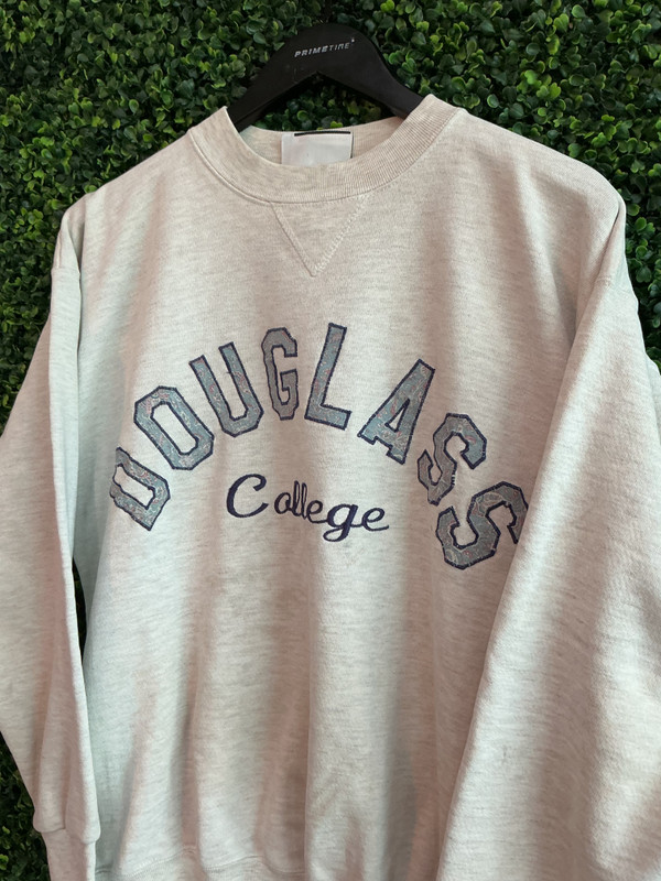 VINTAGE RUTGERS GREY DOUGLASS COLLEGE CREWNECK