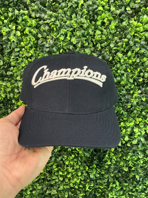 VINTAGE NEW YORK YANKEES LOGO ATHLETIC CHAMPION SNAPBACK