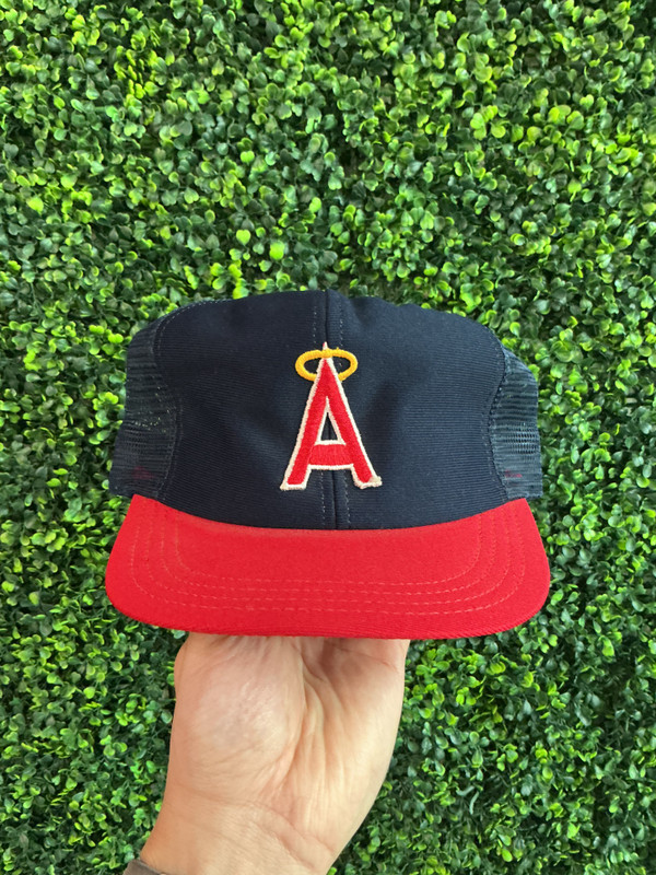 VINTAGE CALIFORNIA ANGELS TRUCKER HAT