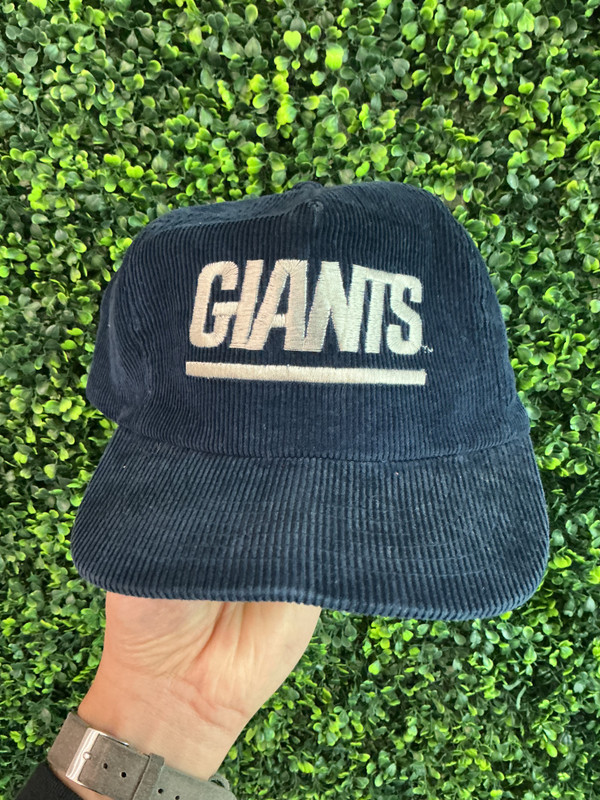 VINTAGE NEW YORK GIANTS CORDUROY SHELL SNAPBACK